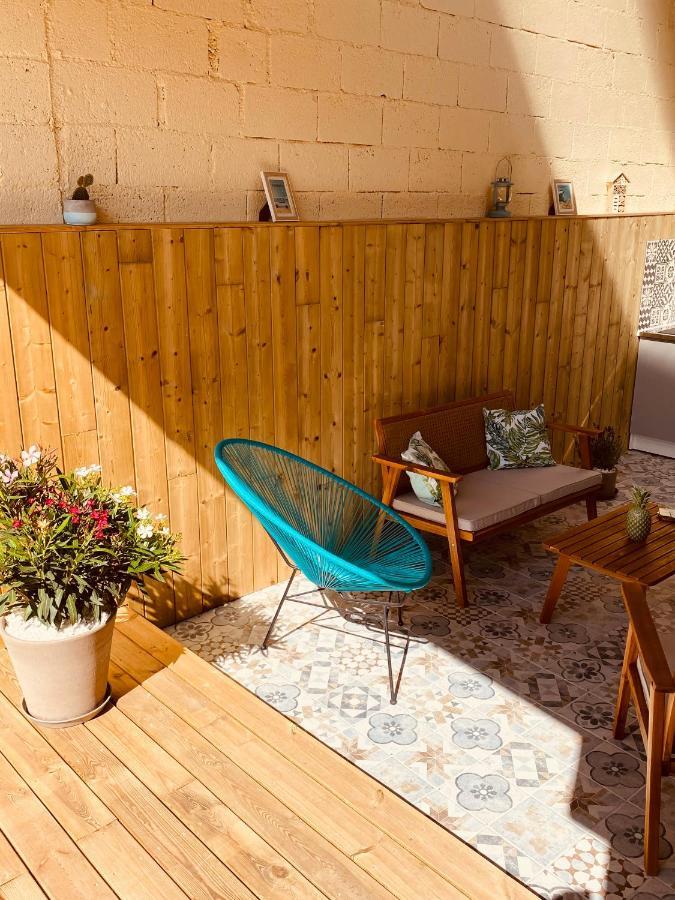 Gîte   Le Patio  Montfarville Extérieur photo